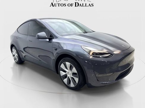 Used 2023 Tesla Model Y Long Range AWD/4WD image 4