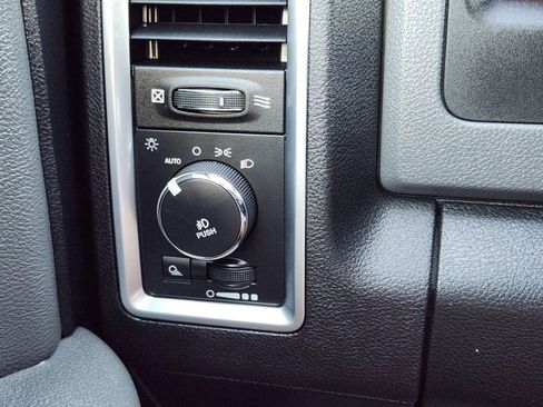 Used 2016 RAM 1500 Lone Star image 26