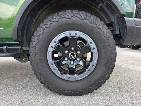 Used 2022 Ford Bronco Badlands AWD/4WD image 16