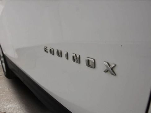 Used 2022 Chevrolet Equinox LS w/ LS Convenience Package FWD image 28
