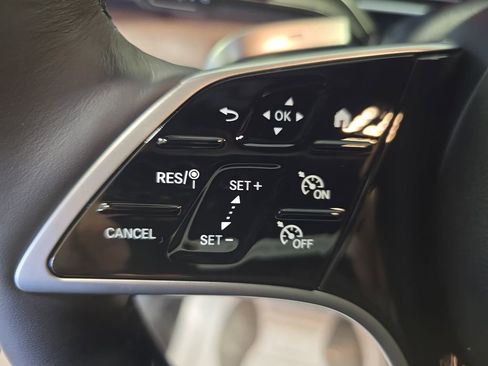 New 2026 Mercedes-Benz GLE 350 4MATIC image 18