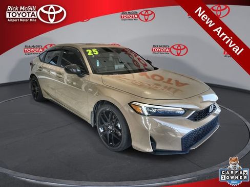Used 2025 Honda Civic Sport image 1
