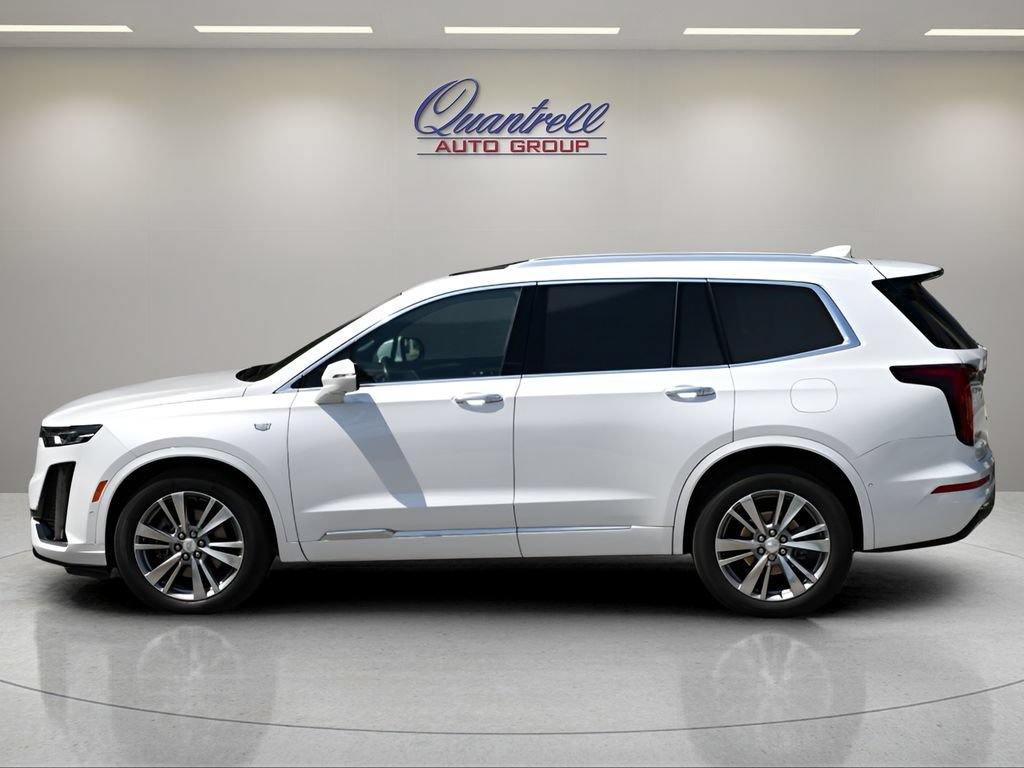 Used 2023 Cadillac XT6 Premium Luxury w/ Technology Package AWD/4WD image 7