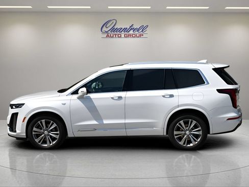 Used 2023 Cadillac XT6 Premium Luxury w/ Technology Package AWD/4WD image 7