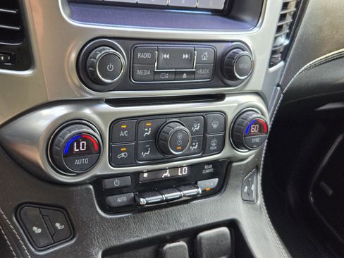 Certified 2020 Chevrolet Tahoe LT RWD image 17