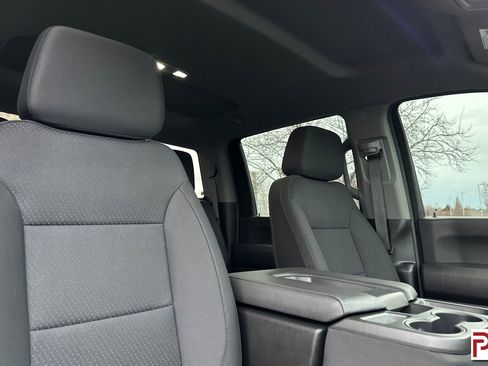 Certified 2024 Chevrolet Silverado 2500 W/T image 19