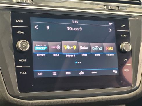 Used 2018 Volkswagen Tiguan S image 25