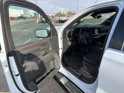 New 2026 Chevrolet Silverado 1500 High Country w/ Technology Package image 9