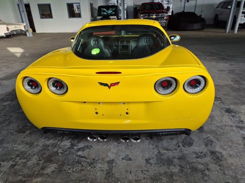 Used 2009 Chevrolet Corvette Z06 w/ Preferred Equipment Group image 6