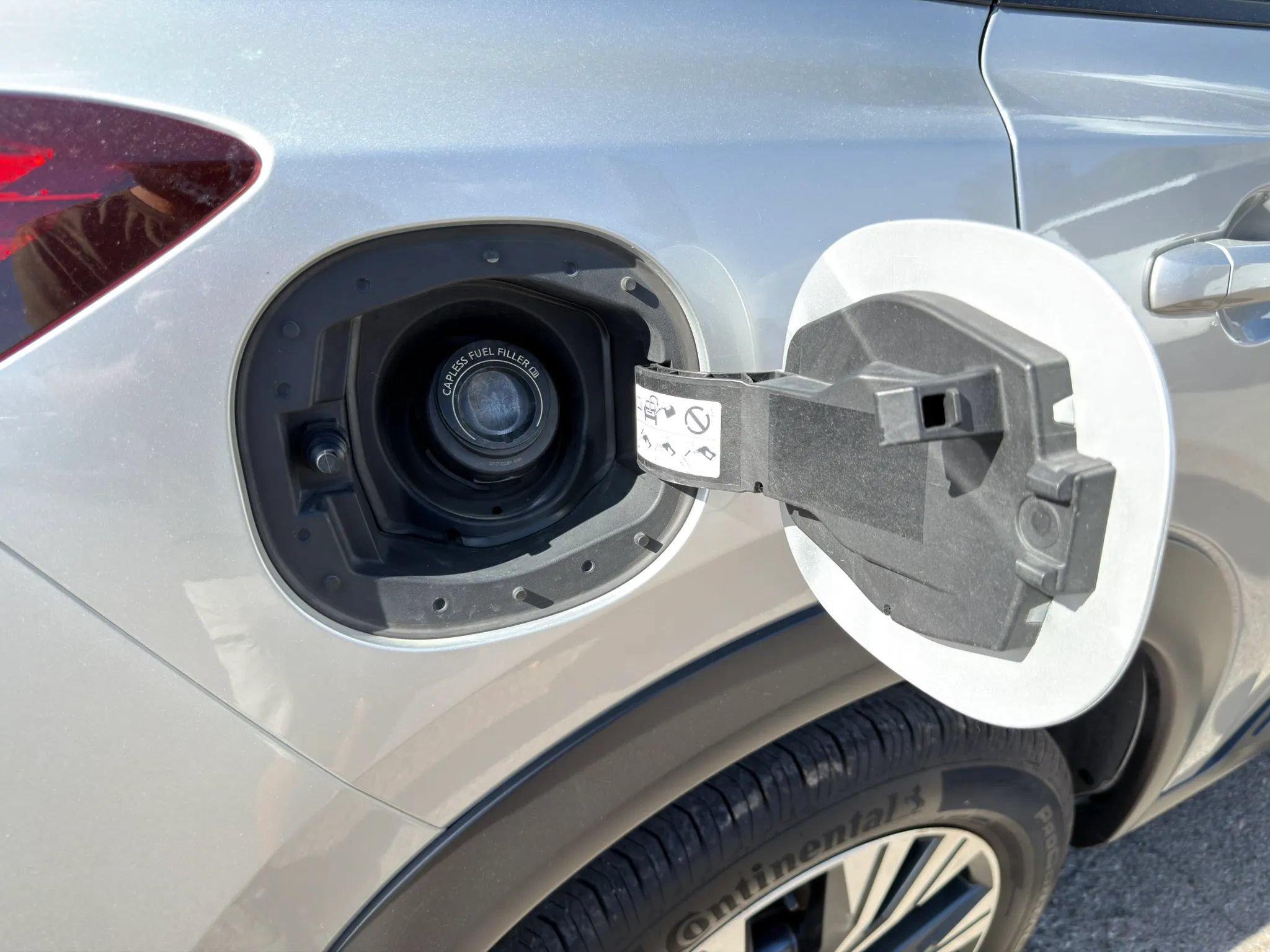 Used 2023 Nissan Rogue SV AWD/4WD image 16