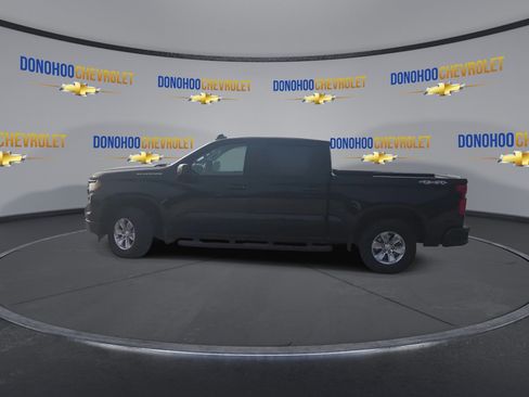 Used 2025 Chevrolet Silverado 1500 W/T w/ WT Value Package AWD/4WD image 8