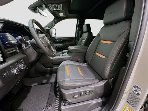 New 2026 GMC Sierra 3500 AT4 w/ AT4 Premium Plus Package AWD/4WD image 22