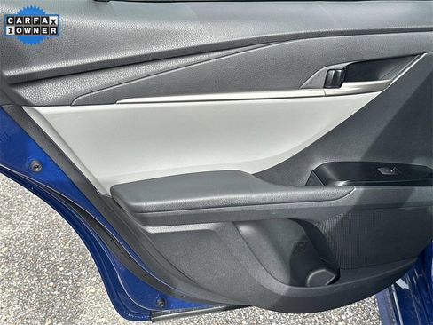 Used 2025 Toyota Camry SE image 13