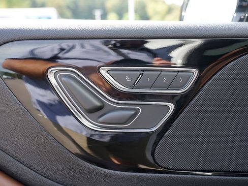 Used 2022 Lincoln Aviator Grand Touring w/ Equipment Group 301A image 18