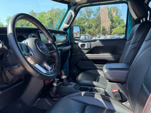 Used 2019 Jeep Wrangler Unlimited Rubicon image 14