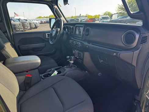 Certified 2023 Jeep Wrangler Unlimited Sport AWD/4WD image 15