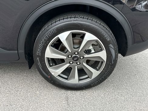 Used 2025 Ford Escape Platinum image 7