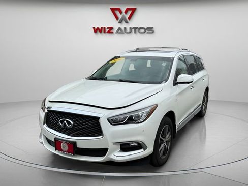 Used 2016 INFINITI QX60 AWD w/ Premium Plus Package image 1