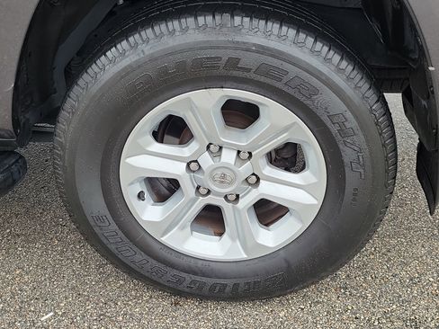 Used 2023 Toyota 4Runner SR5 image 27