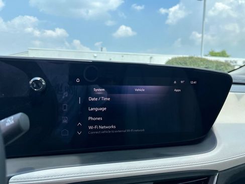 Certified 2024 Buick Encore GX Avenir w/ Avenir Technology Package FWD image 24