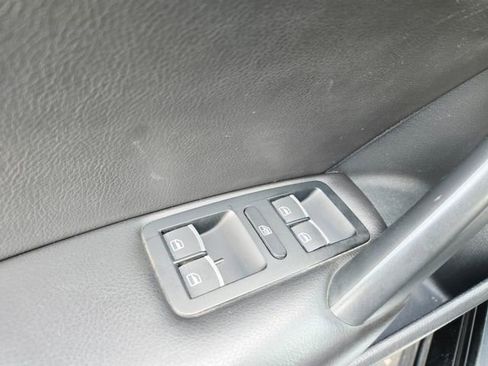 Used 2015 Volkswagen Passat 1.8T SEL Premium image 36