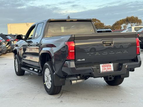 New 2026 Toyota Tacoma SR5 image 12