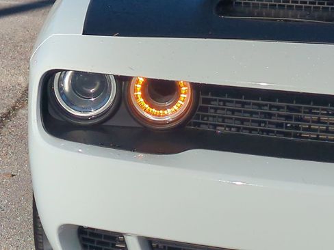 Used 2023 Dodge Challenger SRT Hellcat image 9