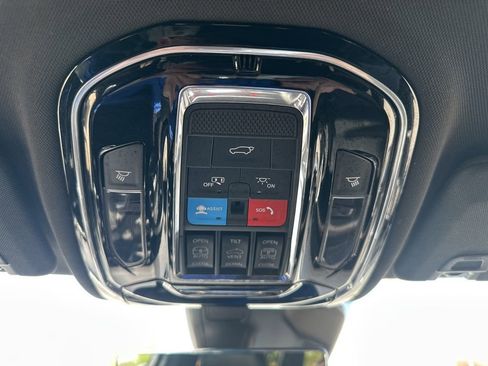 Used 2024 Jeep Grand Cherokee L Overland w/ Advanced Protech Group III image 12