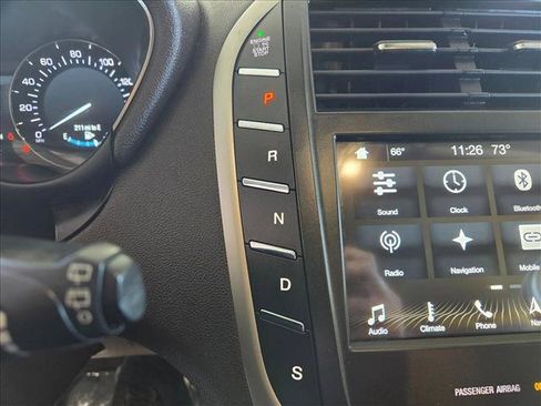 Used 2019 Lincoln MKC Reserve w/ MKC Climate Package FWD image 14
