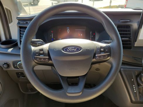 New 2026 Ford Transit 250 148 Medium Roof w/ Load Area Protection Package image 18