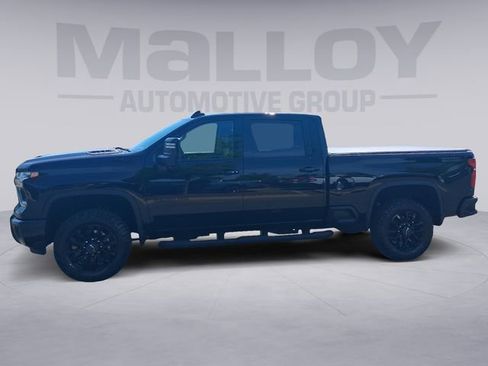 Used 2025 Chevrolet Silverado 2500 LTZ w/ Trail Boss Package AWD/4WD image 2