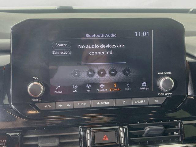 Used 2025 Nissan Pathfinder Rock Creek AWD/4WD image 15