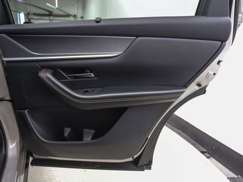 Used 2025 MAZDA CX-90 3.3 Turbo w/ Preferred Package image 26