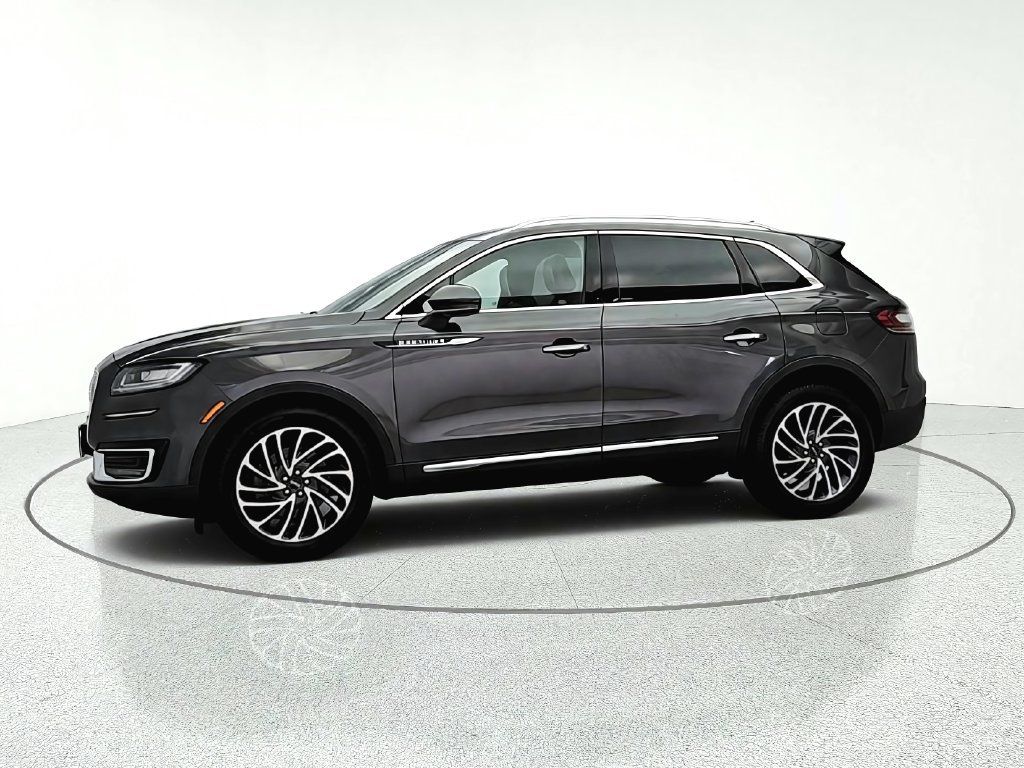 Used 2020 Lincoln Nautilus Reserve w/ Cargo Utility Package AWD/4WD image 4