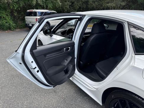 Certified 2023 Honda Civic Sport image 31