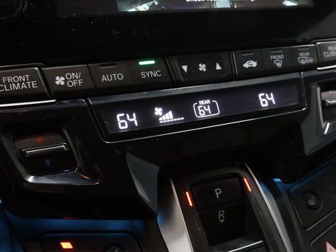 Used 2022 Honda Odyssey Touring image 35