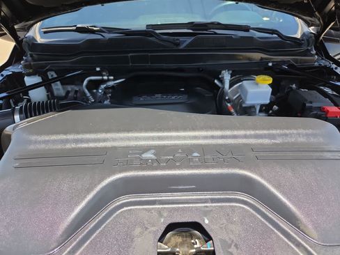 Used 2025 RAM 2500 Tradesman AWD/4WD image 17