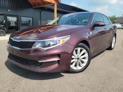 Used 2018 Kia Optima LX w/ 17" Alloy Wheels Package