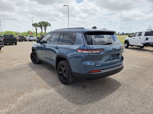 New 2026 Jeep Grand Cherokee L Limited AWD/4WD image 5