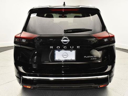 Certified 2026 Nissan Rogue Platinum w/ Platinum Premium Package AWD/4WD image 6