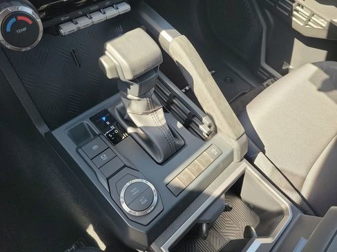 New 2026 Toyota Tacoma SR5 image 18