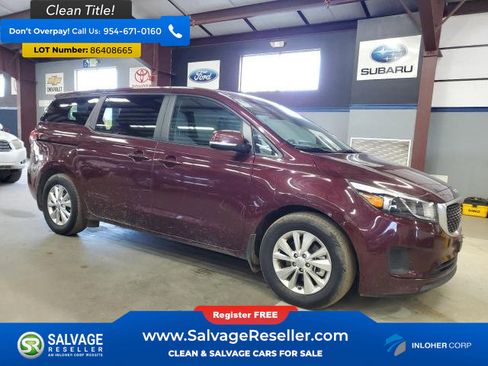 Used 2017 Kia Sedona LX FWD image 5