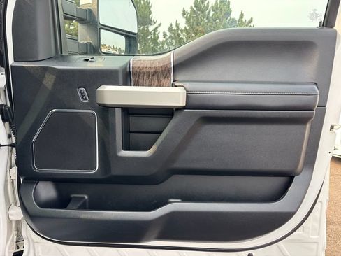 Used 2017 Ford F350 Lariat w/ Chrome Package AWD/4WD image 25