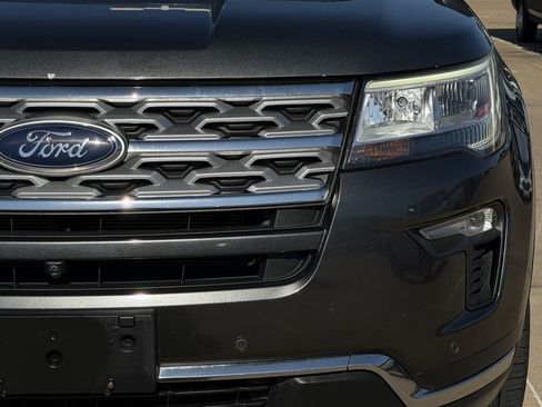 Used 2019 Ford Explorer Limited w/ Class III Trailer Tow Package AWD/4WD image 11