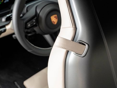 Certified 2026 Porsche 911 GT3 RWD image 41