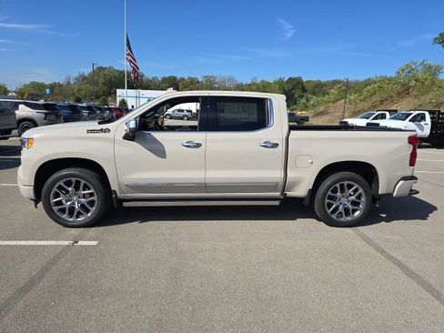 New 2026 Chevrolet Silverado 1500 High Country AWD/4WD image 2