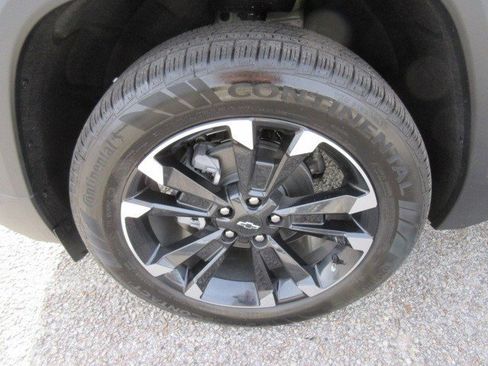 New 2026 Chevrolet Equinox RS w/ Convenience Package III image 12