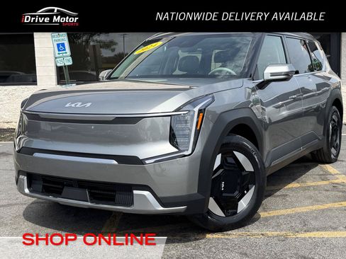 Used 2024 Kia EV9 Wind AWD/4WD image 1