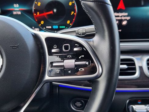 Used 2023 Mercedes-Benz GLS 450 GLS 450 image 28