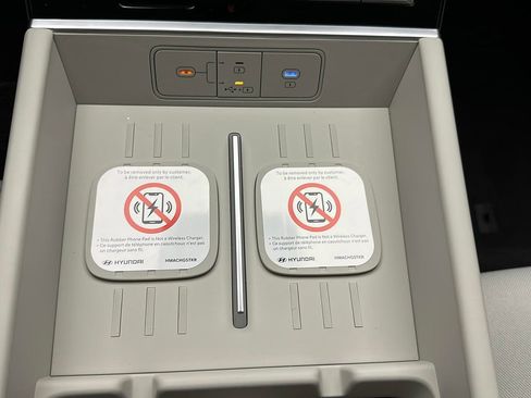 New 2026 Hyundai Santa Fe SE image 10